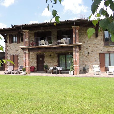 B&B Casa Bella Comba Vignolo Eksteriør billede