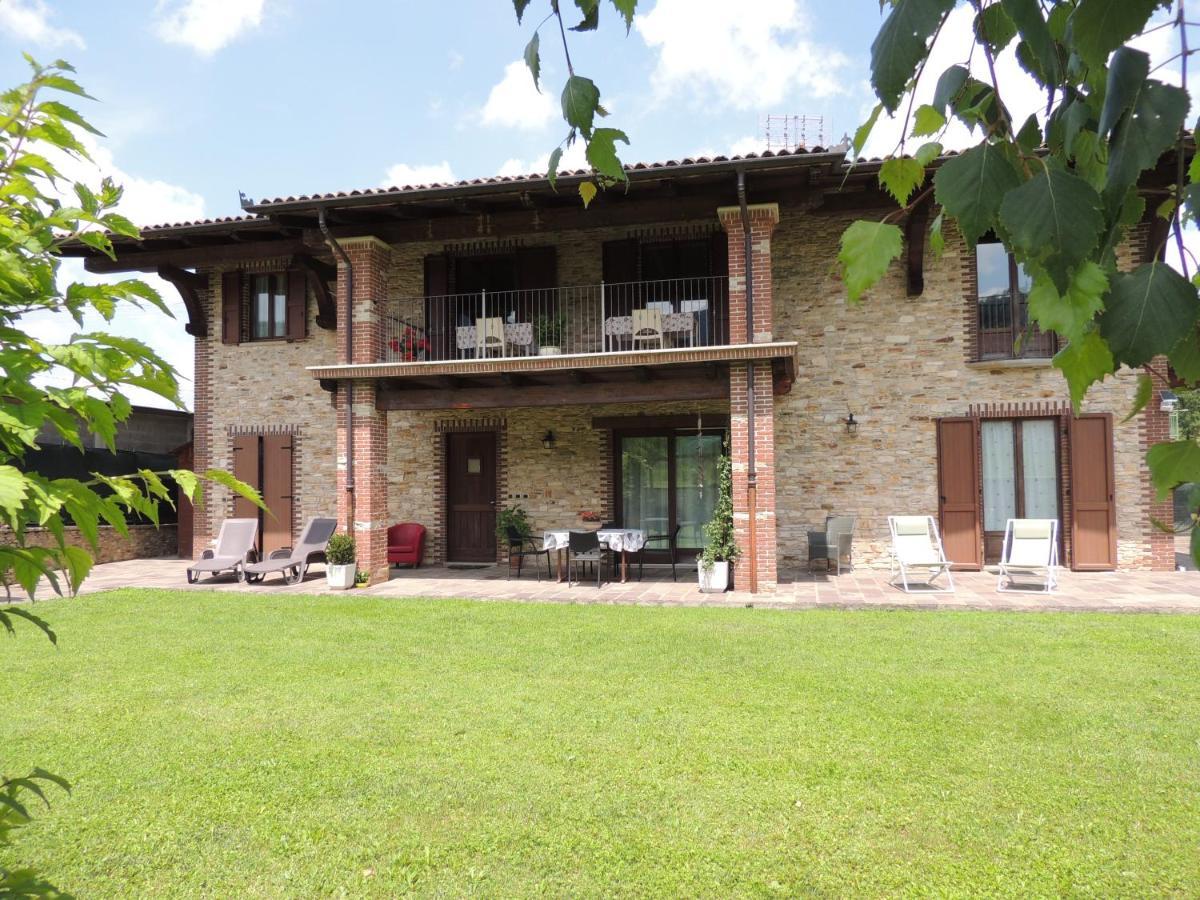 B&B Casa Bella Comba Vignolo Eksteriør billede